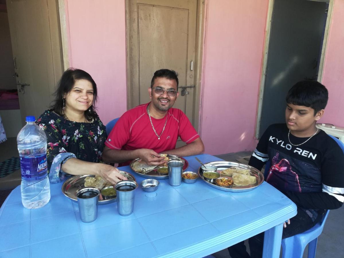 Abhi Homestay Hampi Eksteriør billede