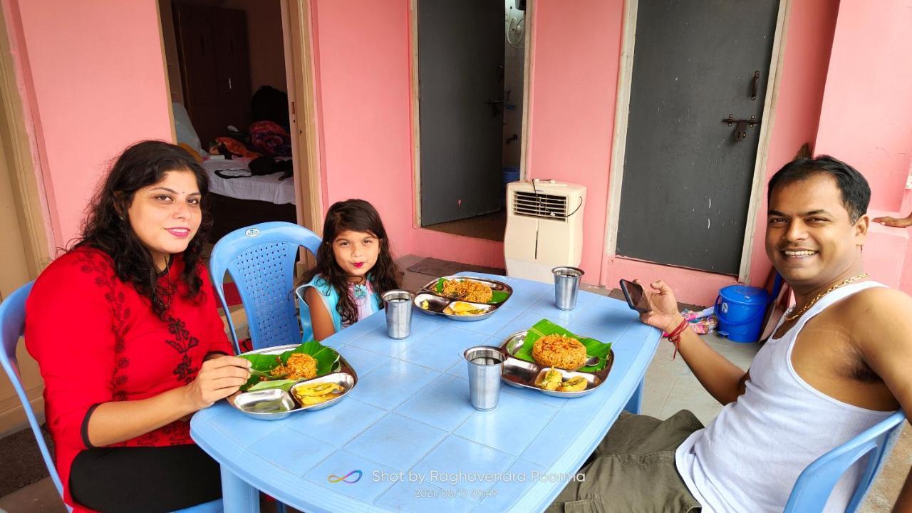 Abhi Homestay Hampi Eksteriør billede