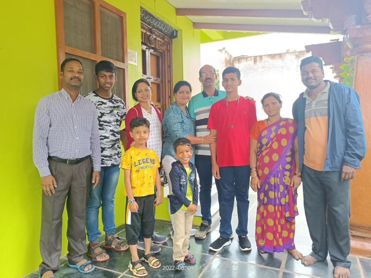 Abhi Homestay Hampi Eksteriør billede