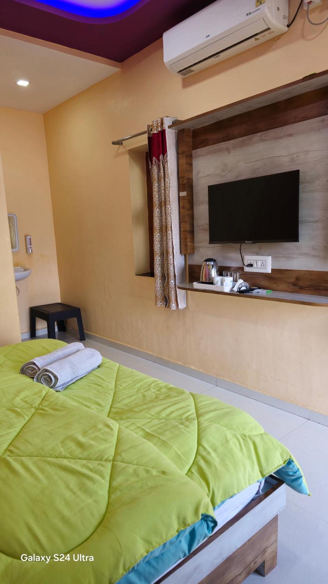 Abhi Homestay Hampi Eksteriør billede